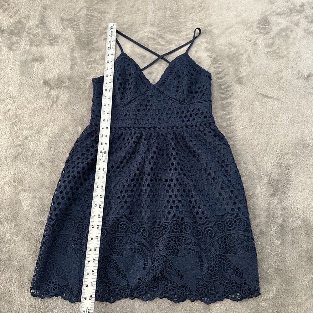 Abercrombie & Fitch Navy Blue Eyelet Strappy Mini Dress MEDIUM - Picture 3 of 5